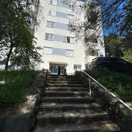 Laura Rijeka
